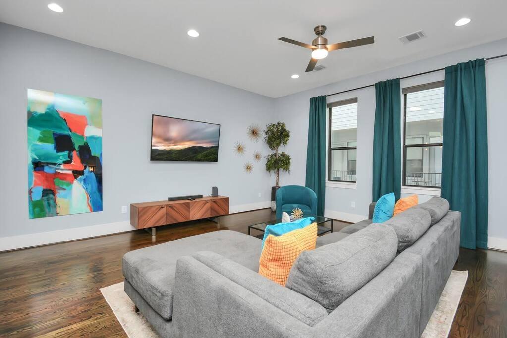 יוסטון Skyline Views - Sleeps 10 Home Near Downtown מראה חיצוני תמונה