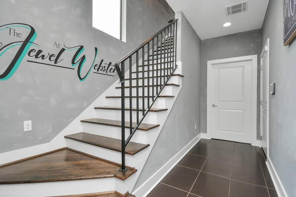 יוסטון Skyline Views - Sleeps 10 Home Near Downtown מראה חיצוני תמונה