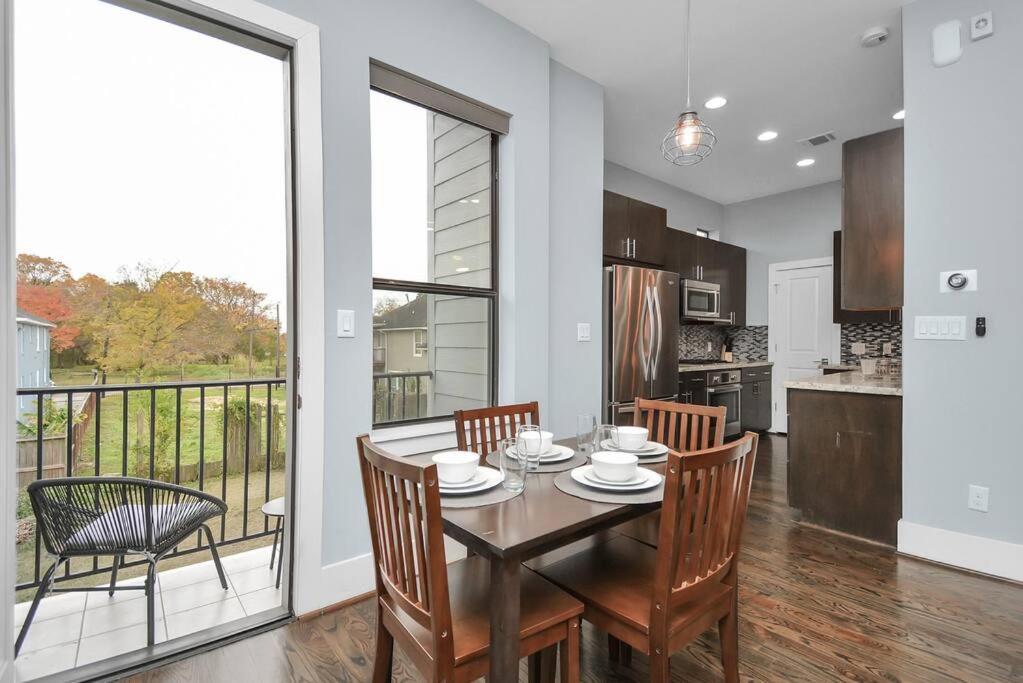 יוסטון Skyline Views - Sleeps 10 Home Near Downtown מראה חיצוני תמונה