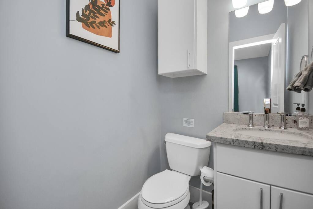 יוסטון Skyline Views - Sleeps 10 Home Near Downtown מראה חיצוני תמונה