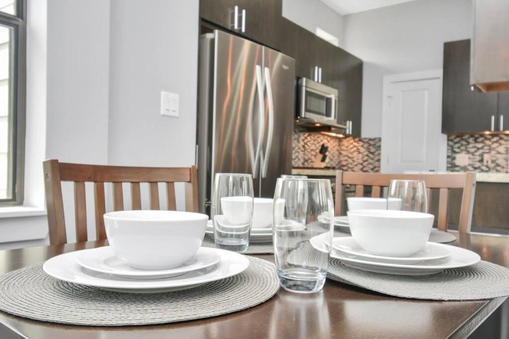 יוסטון Skyline Views - Sleeps 10 Home Near Downtown מראה חיצוני תמונה